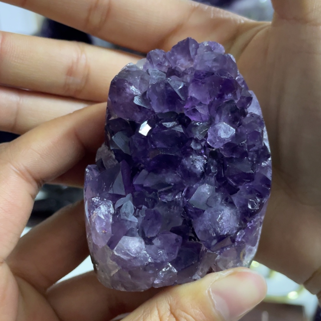 紫晶大型摆件（非配饰）未镶嵌