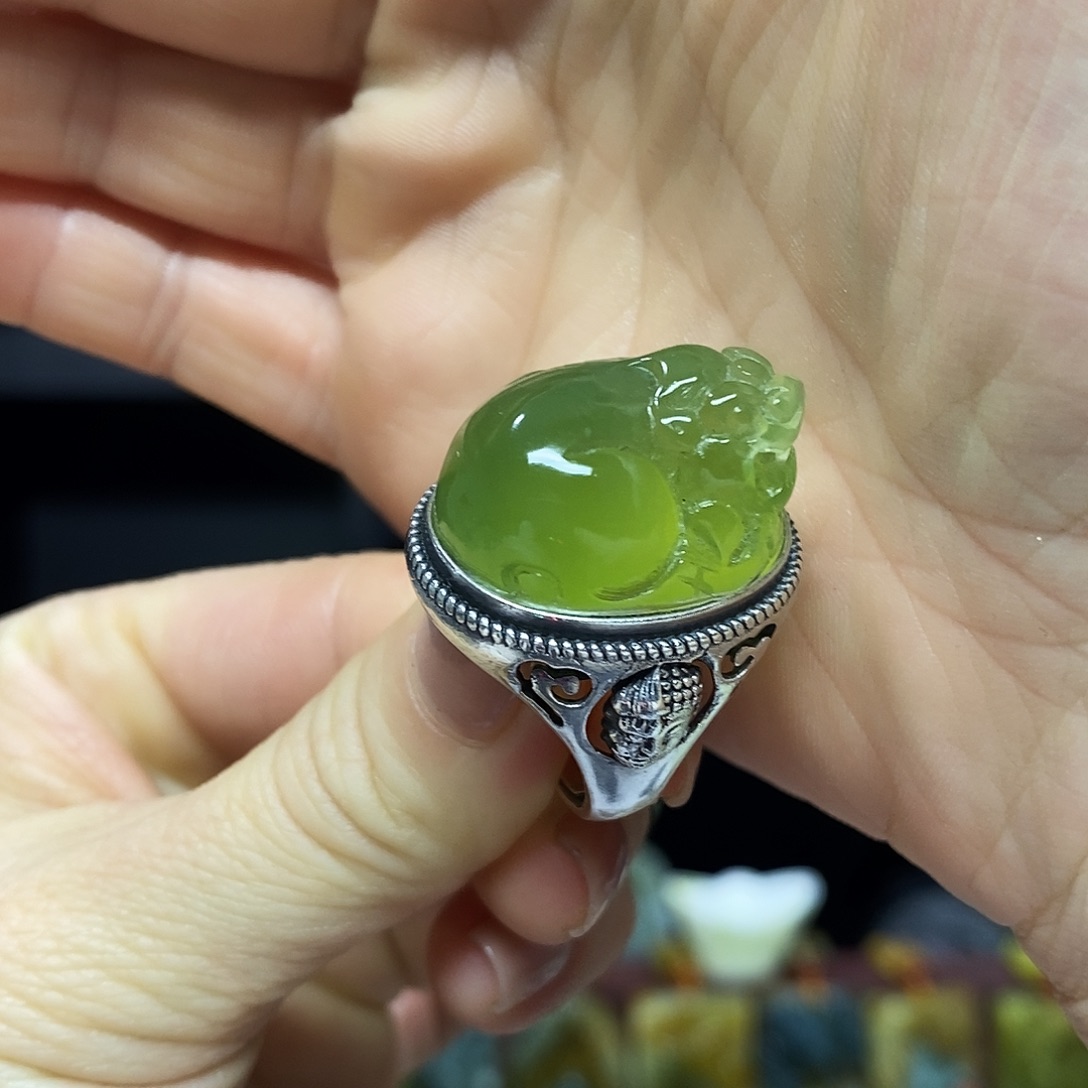 银S925镶嵌岫玉挂件吊坠戒指