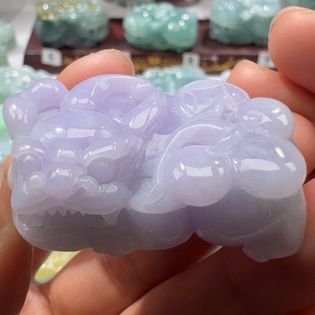 定制翡翠未镶嵌貔貅