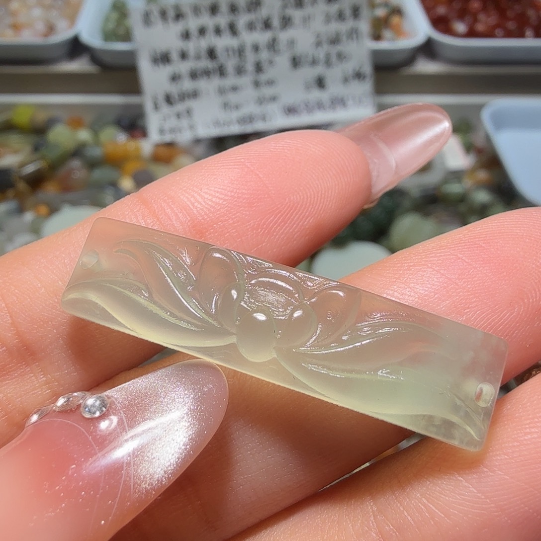 和田玉未镶嵌珠宝奇石