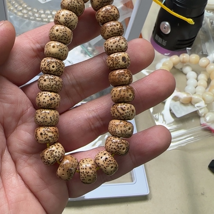 柏香籽/百香籽吊坠星月6070