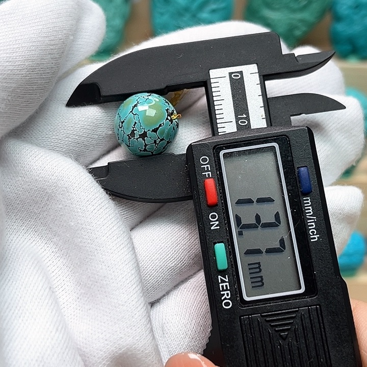 绿松石珠宝未镶嵌