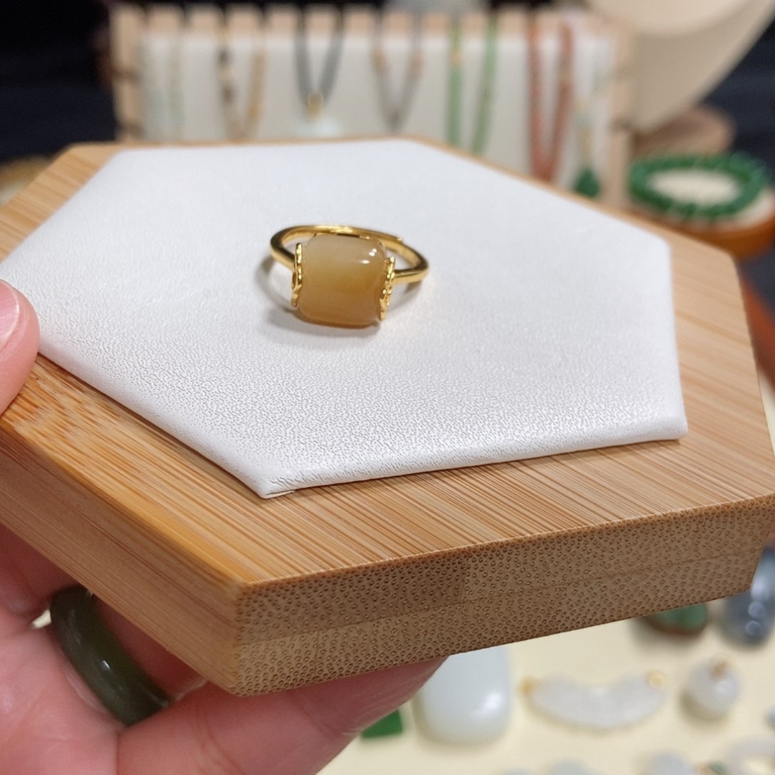 和田玉戒指银S925镶嵌