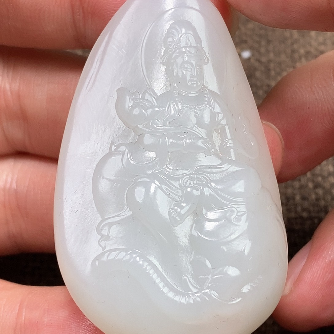 和田玉挂件未镶嵌