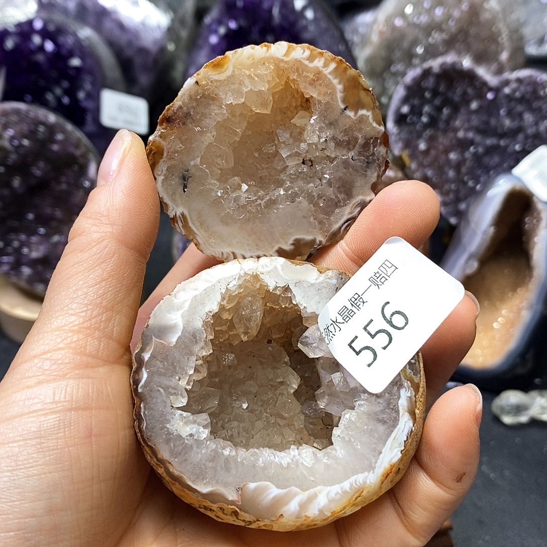 水晶大型摆件（非配饰）未镶嵌