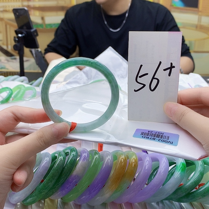 翡翠未镶嵌手镯nn