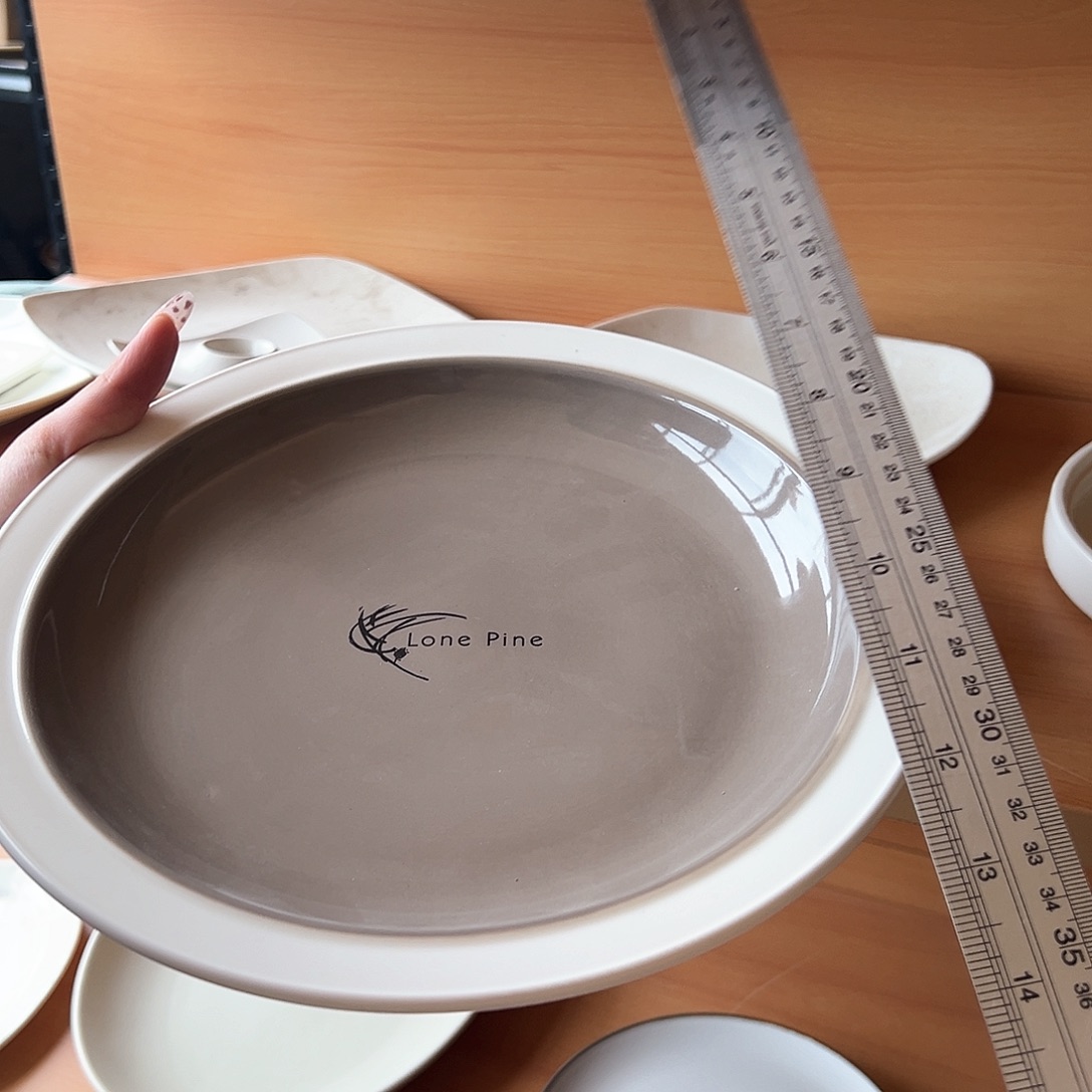 新骨瓷144微瑕灰色11寸双边折边深盘