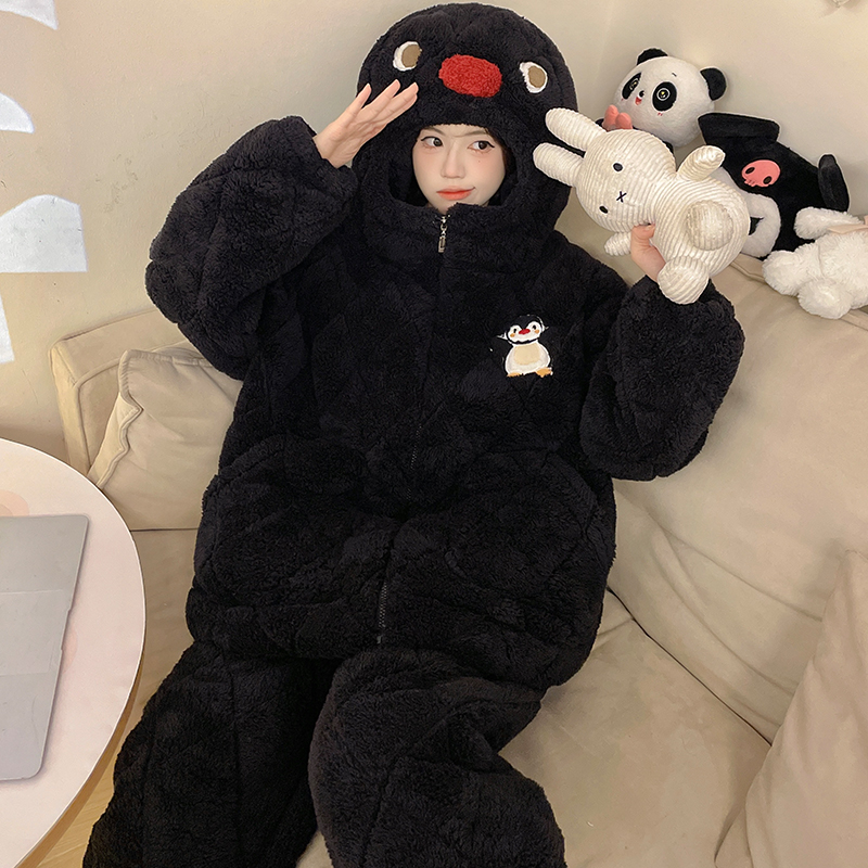 可爱卡通三层夹棉珊瑚绒睡衣女秋冬加厚保暖家居服