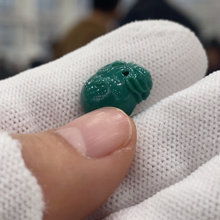 绿松石未镶嵌珠宝奇石11