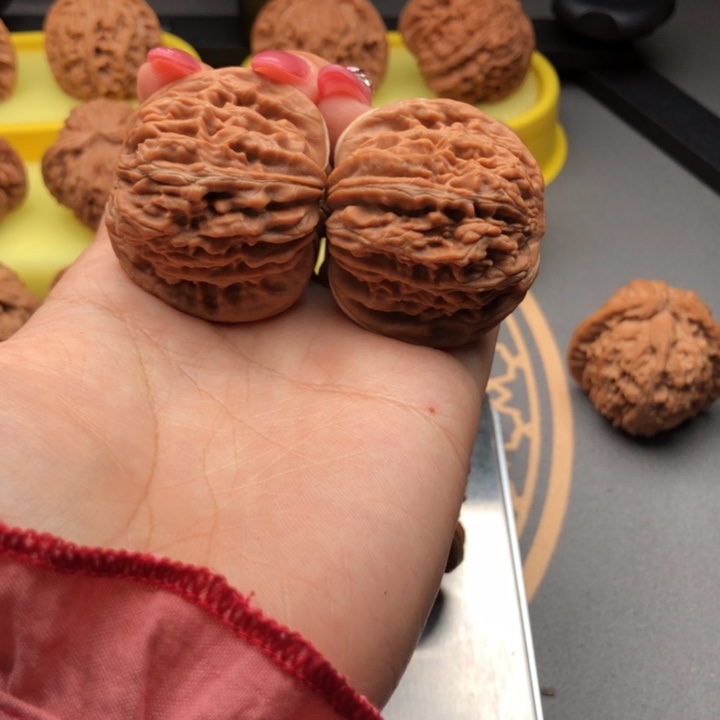 文玩核桃吊坠42全品楼