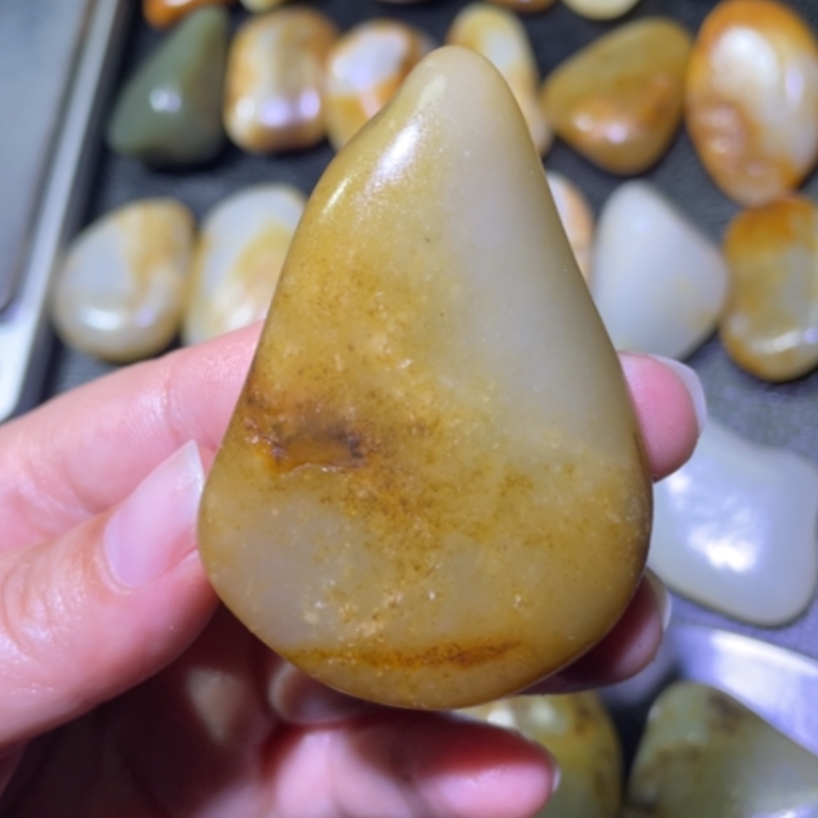 【闪购商品】颈饰未镶嵌和田玉