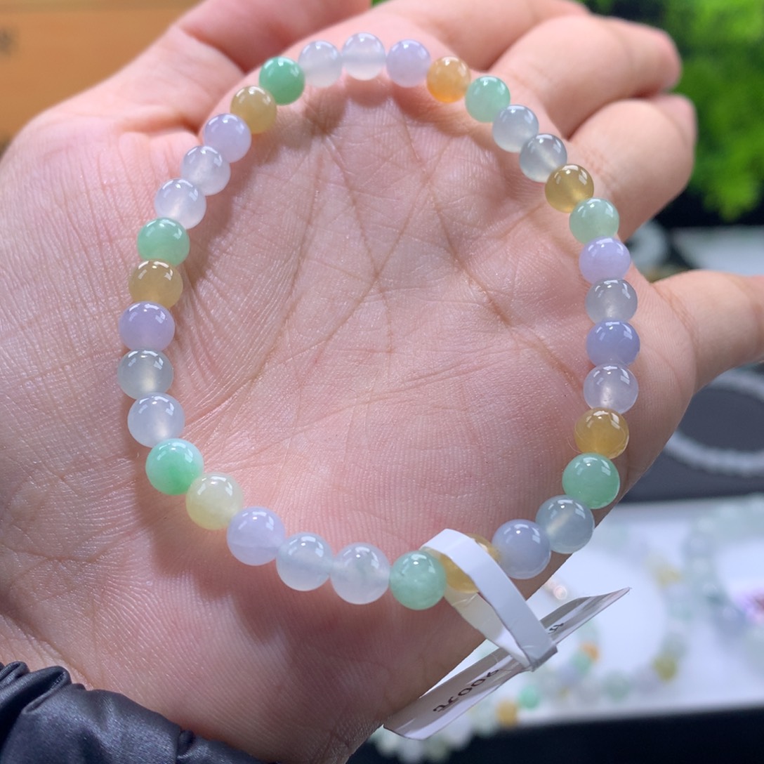 翡翠未镶嵌手链卡5.5