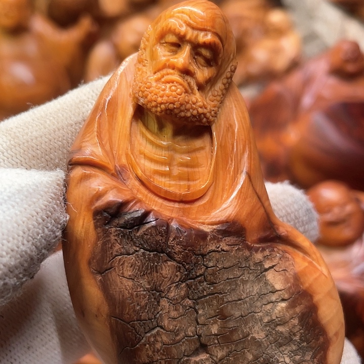 柏木（崖柏）Hhgjhgjjkkk