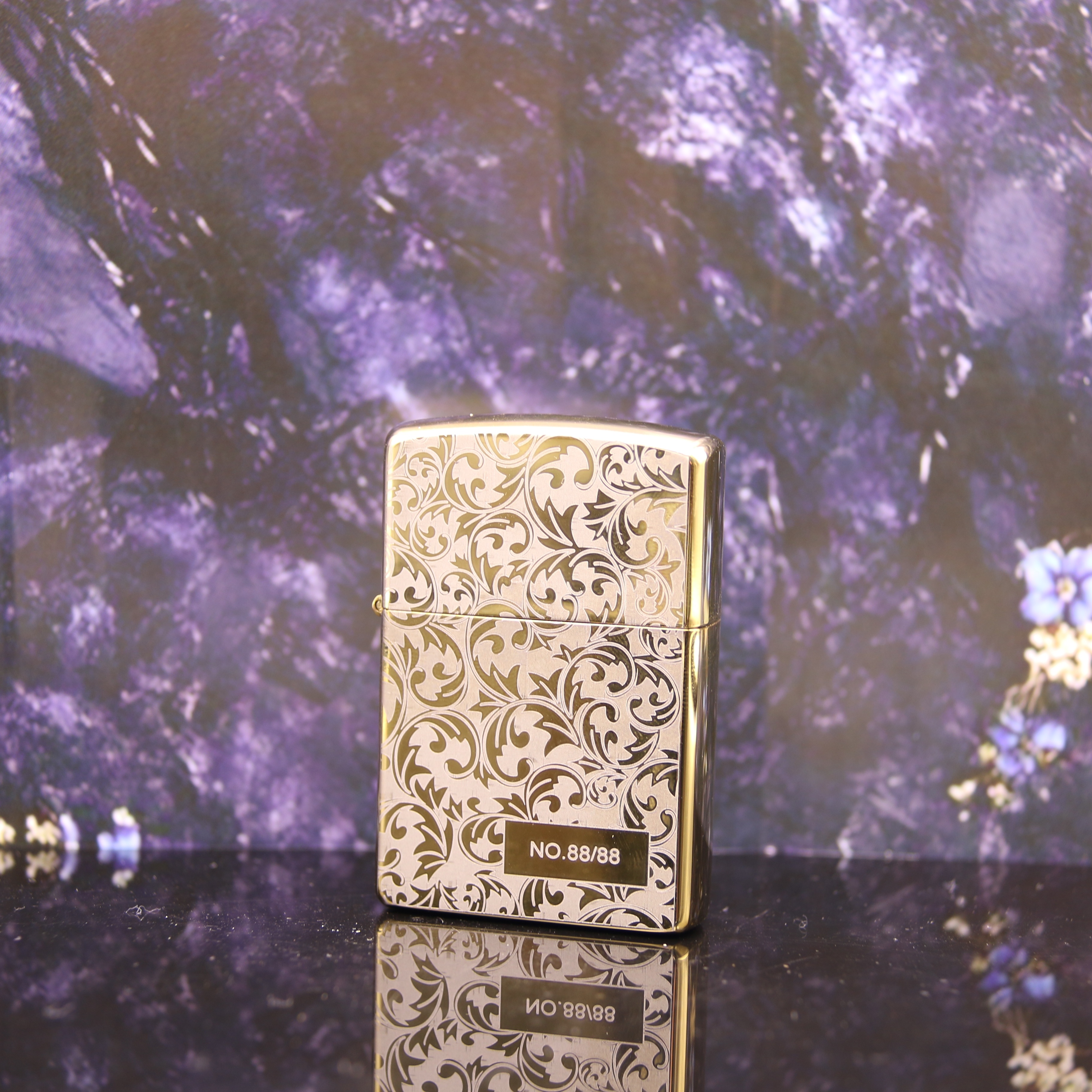 金唐草双面燃油打火机编号88/88