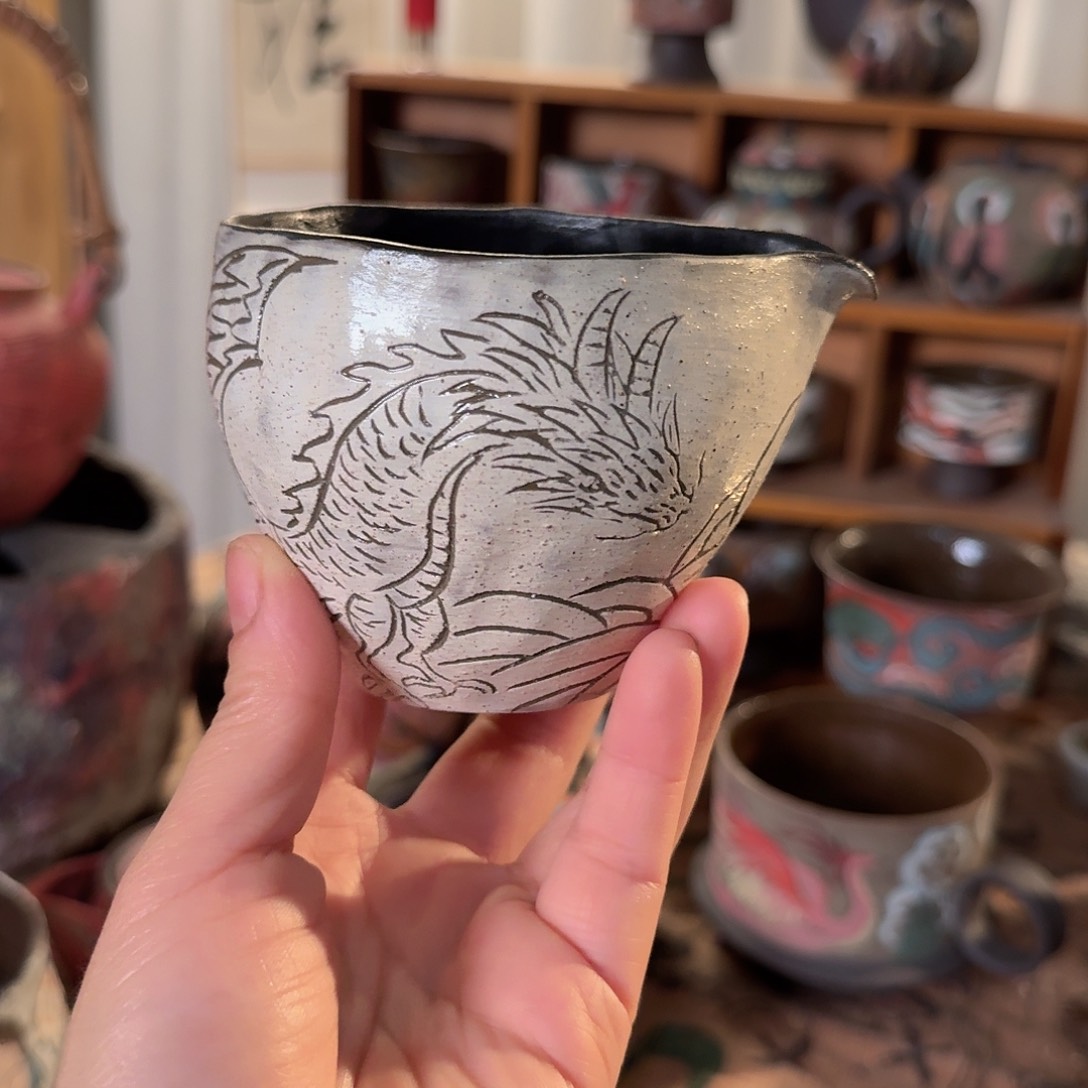 手工制作各种精美陶瓷