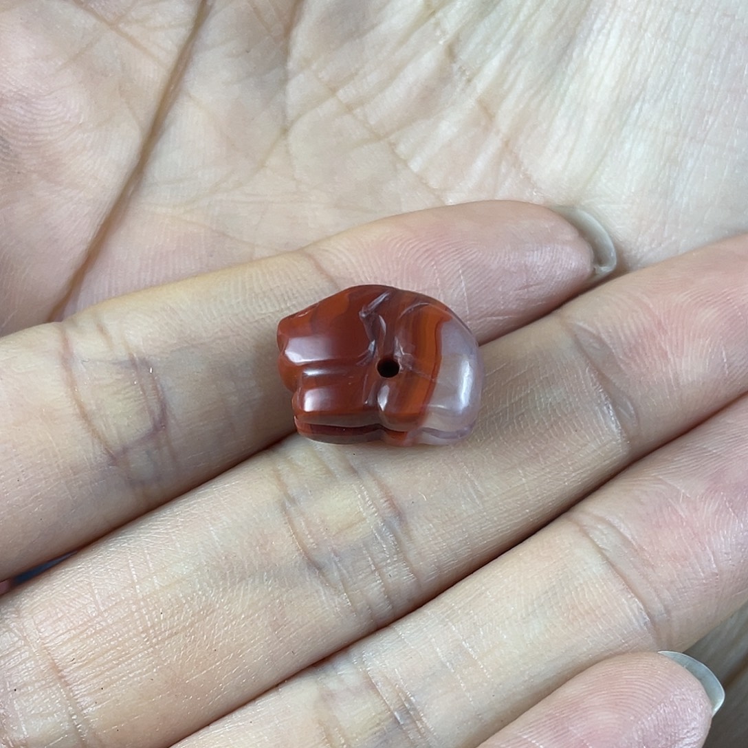 云***悄玛瑙/玉髓未镶嵌车挂