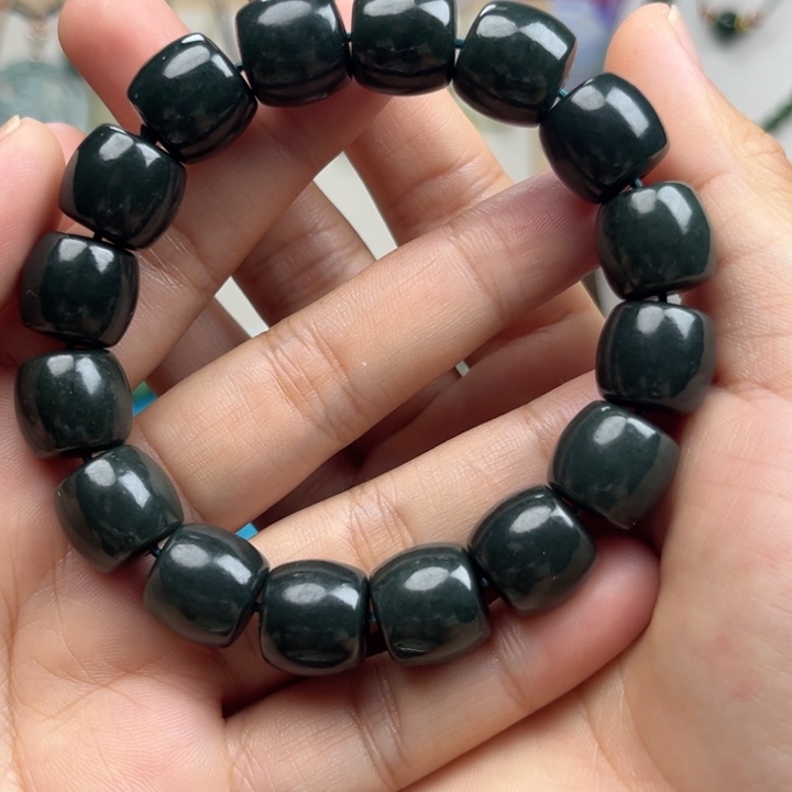 手链未镶嵌和田玉