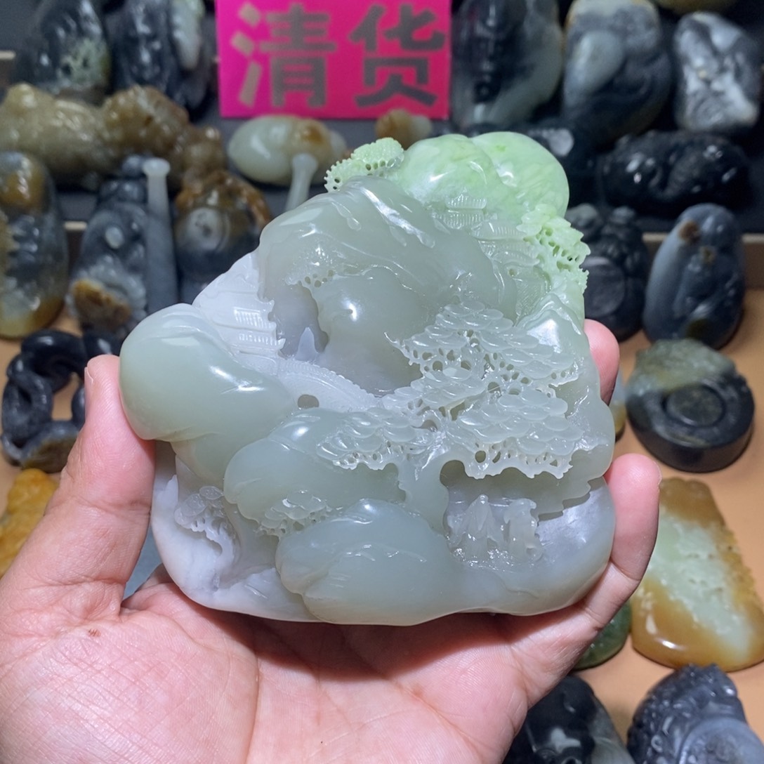 未镶嵌和田玉摆件四*?