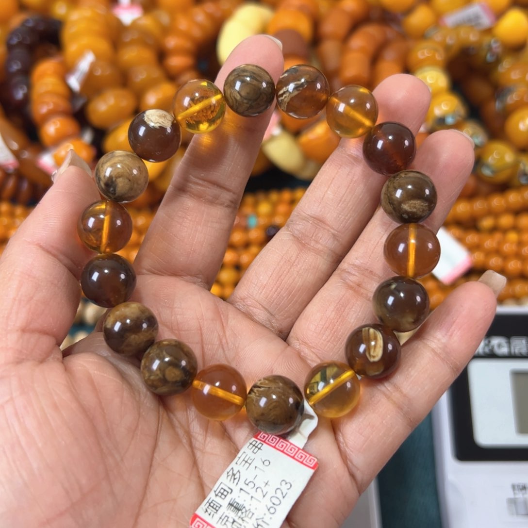 琥珀珠宝奇石未镶嵌1471