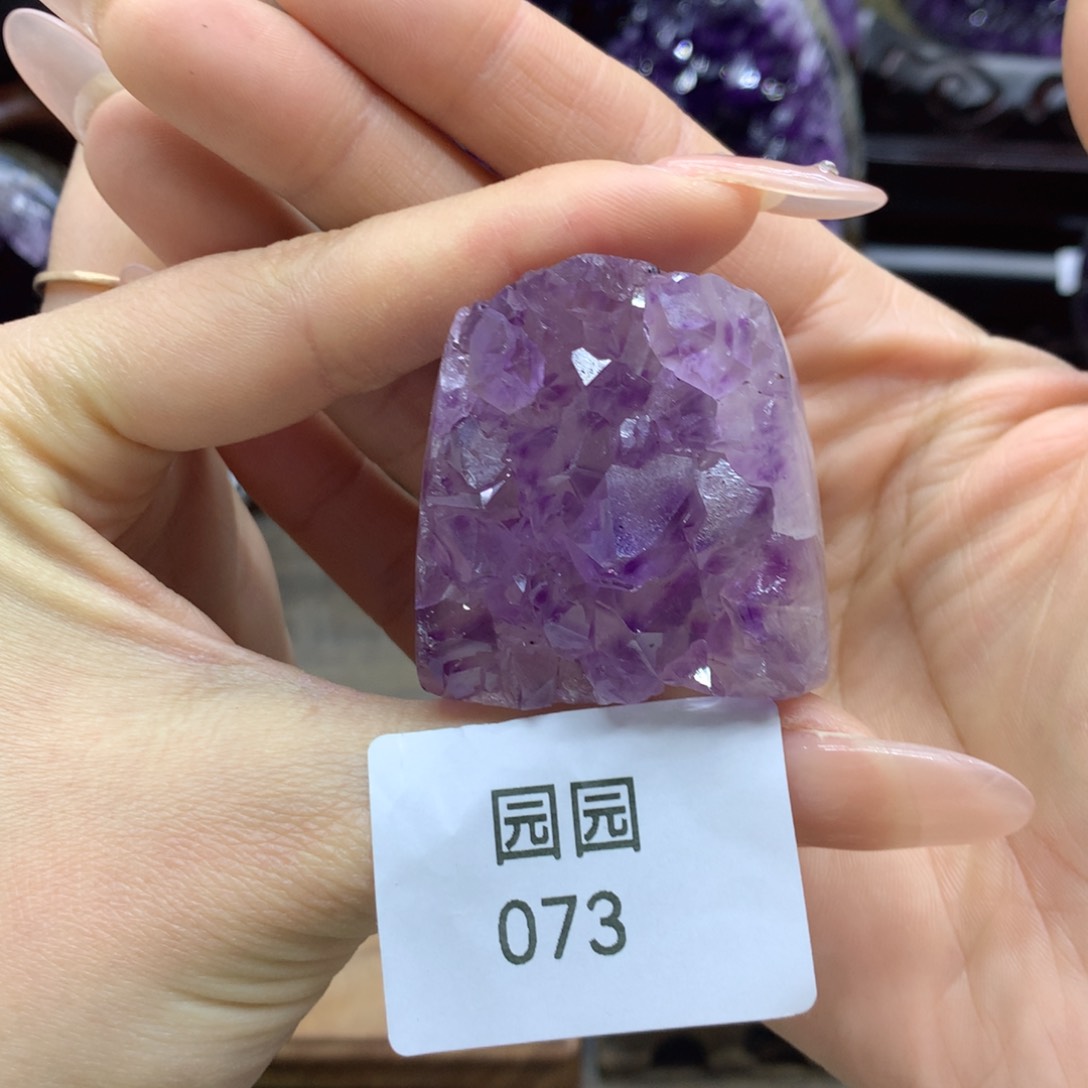 紫晶大型摆件（非配饰）未镶嵌