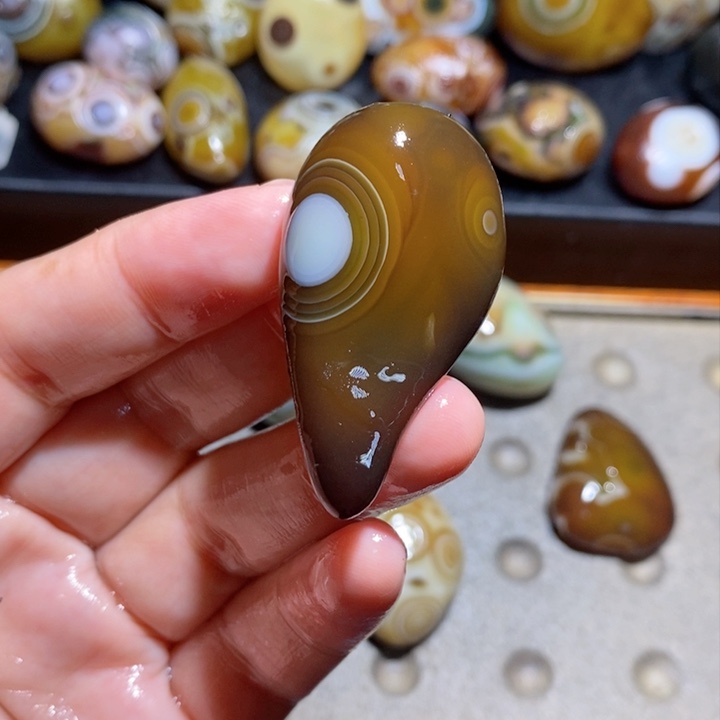 未镶嵌玛瑙/玉髓珠宝半成品167