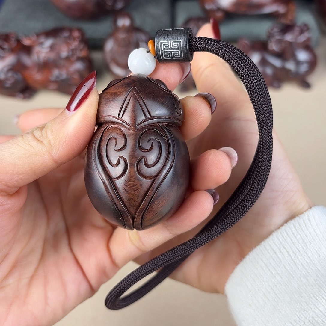 黄花梨/降香黄檀把件把件