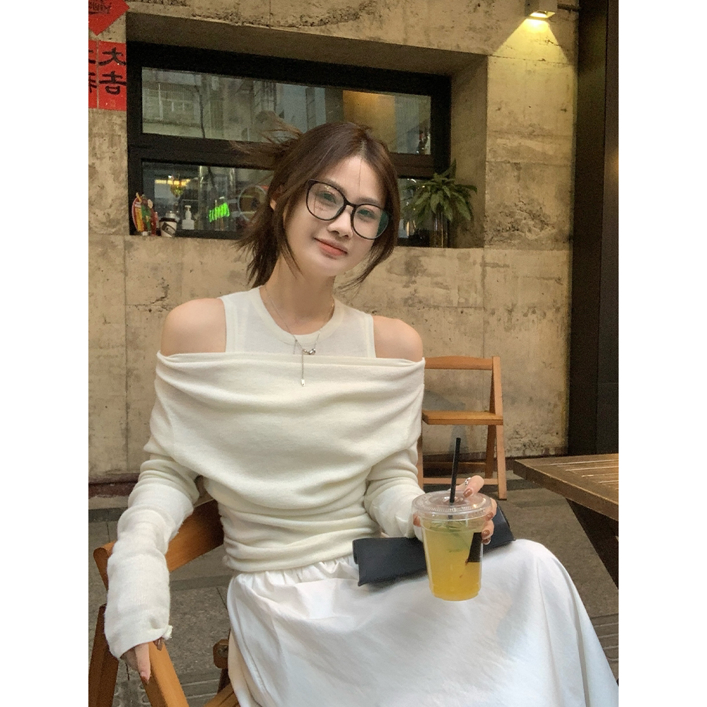 【现货】小心机纯欲一字肩假两件针织上衣女2025早春露肩T恤