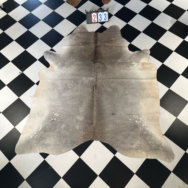 【本尼家】K233 225*190专拍牛皮地毯家用轻奢