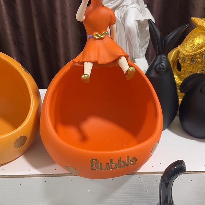 温***装树脂摆件哈哈哈哈