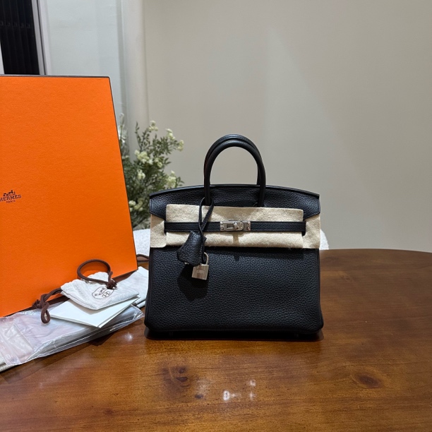 未使用 Hermes/爱马仕 Birkin25 黑色Togo z刻US56301