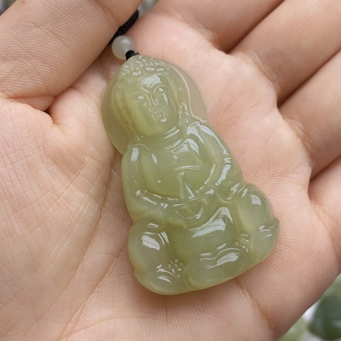 和田玉颈饰未镶嵌招**宝