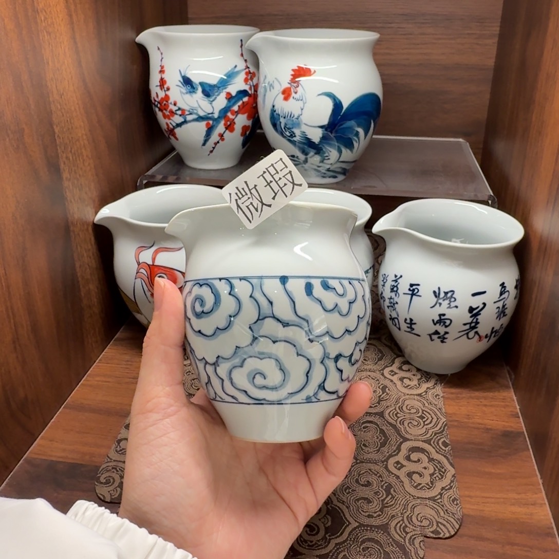 釉下手绘茶具微瑕