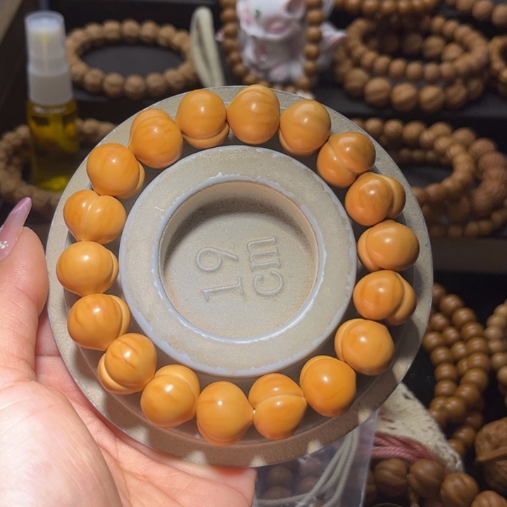 猴头核桃吊坠16+聚宝盆料雕刻屁桃手串全品无瑕无药