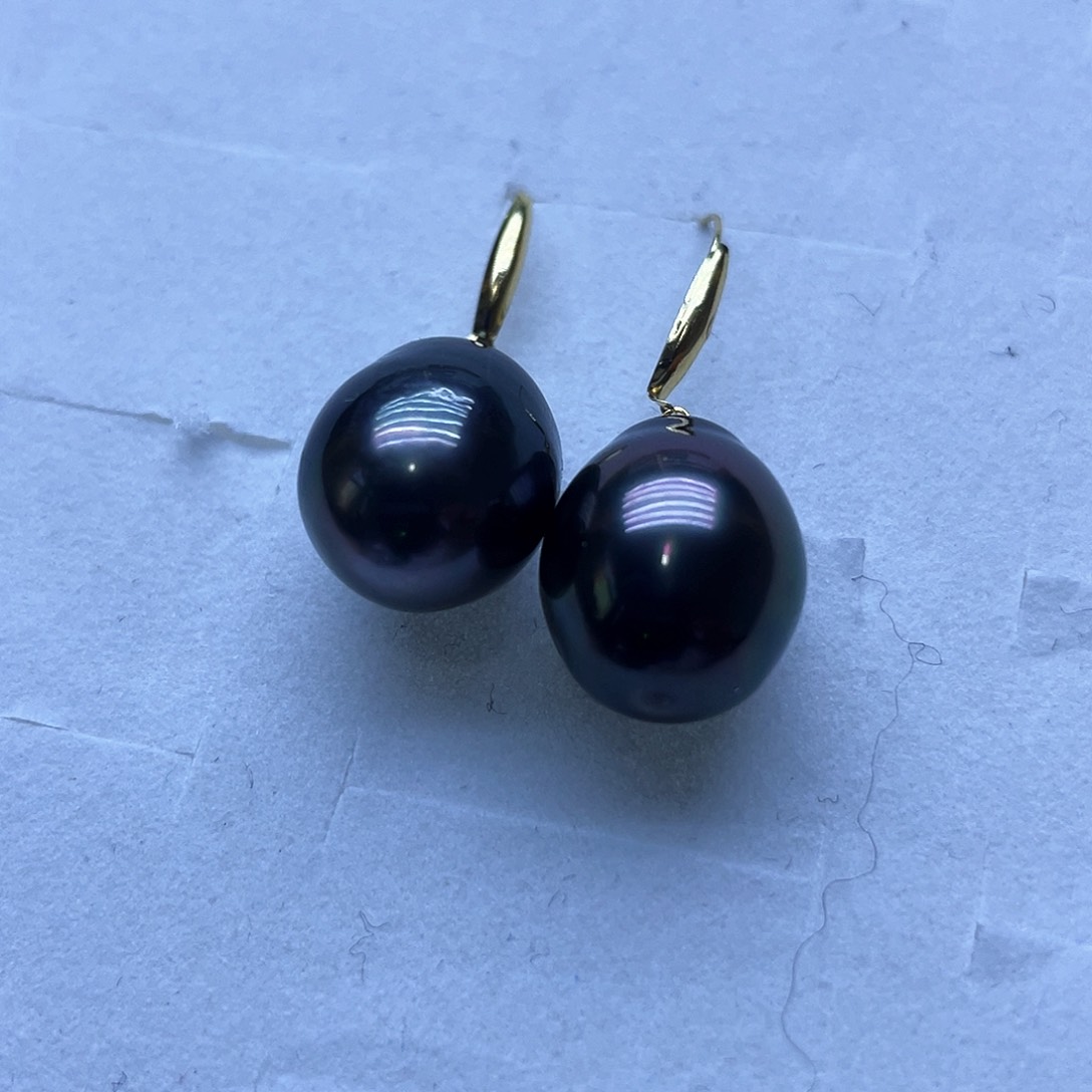 海水珍珠耳饰18K金镶嵌