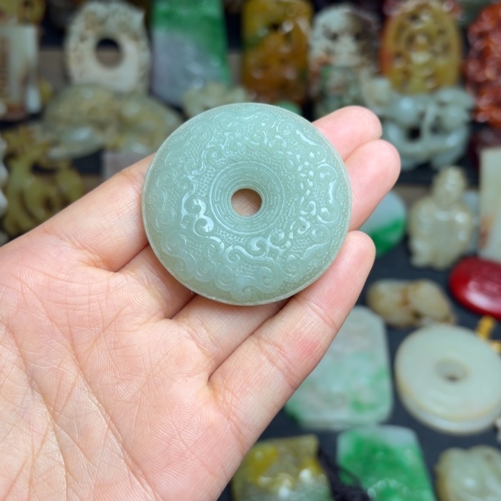 和田玉（糖玉）未镶嵌挂件