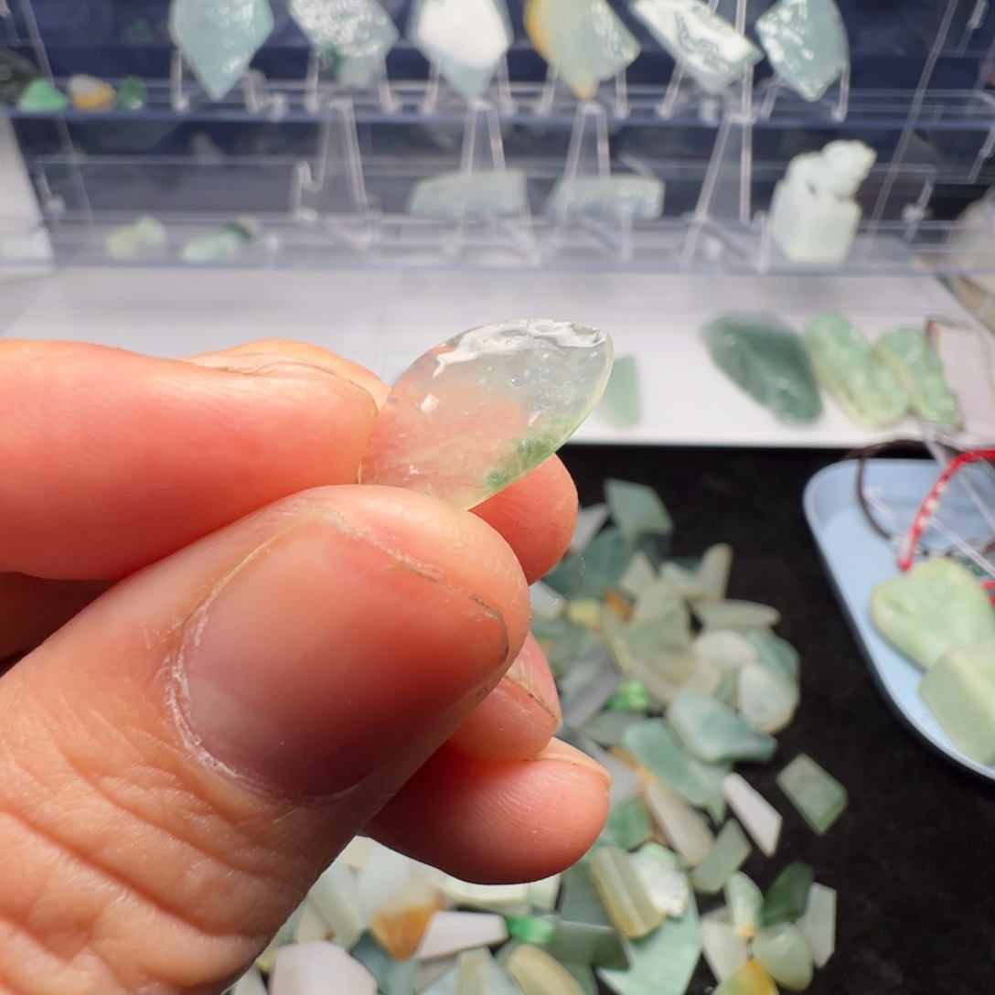 翡翠裸石缅甸翡翠A货