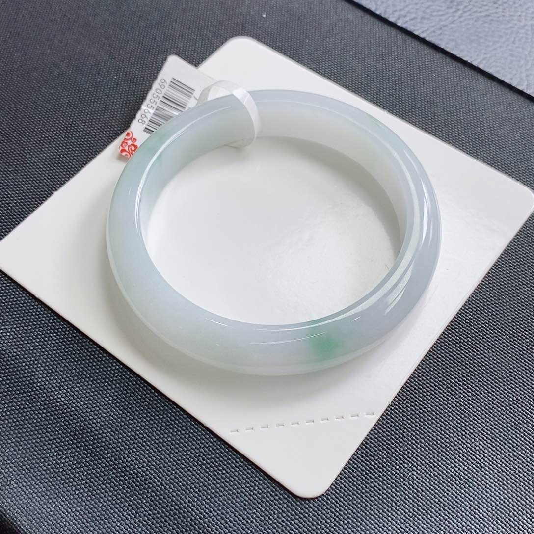 未镶嵌手镯翡翠59圈口