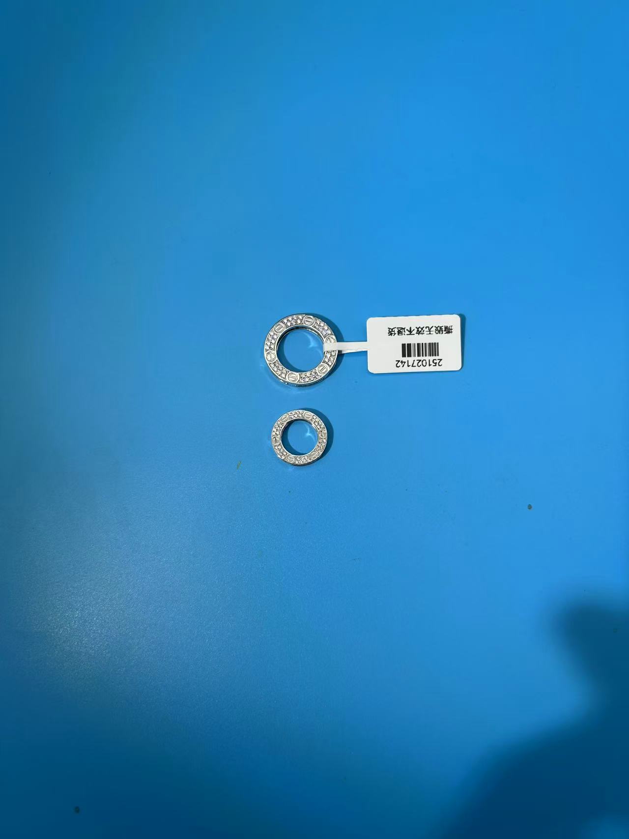 2025铂金PT950镶嵌莫桑满钻卡加圆吊坠时尚百搭精致款