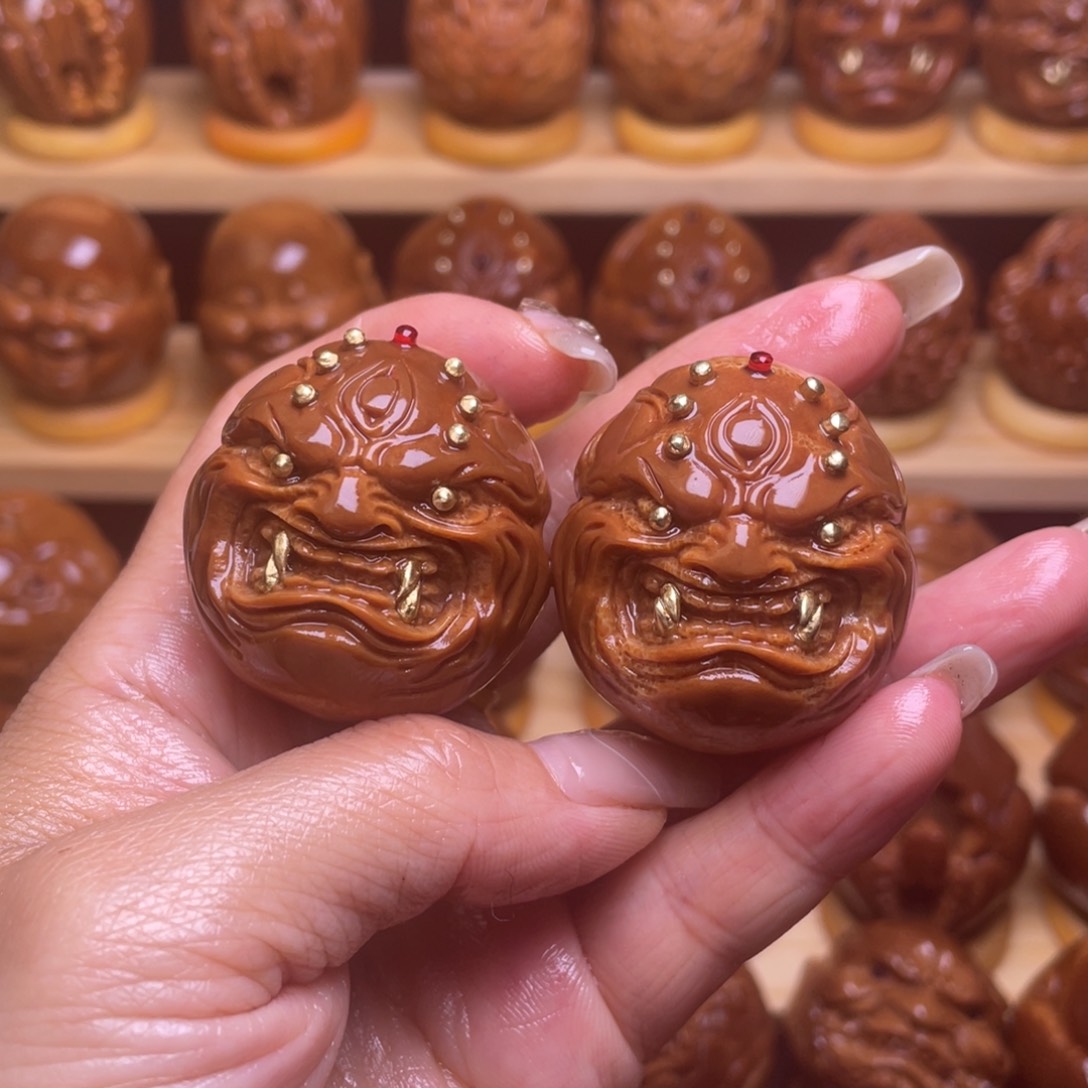 橄榄核把件。****G巴西大橄榄