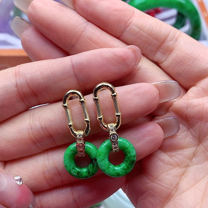 翡翠颈饰银S925镶嵌翡翠