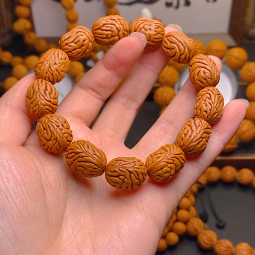 【闪购商品】桃核手串long wen tao he