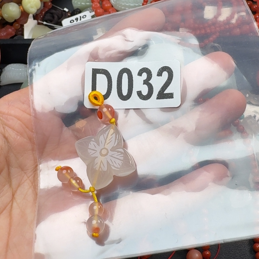 南红玛瑙未镶嵌珠宝奇石