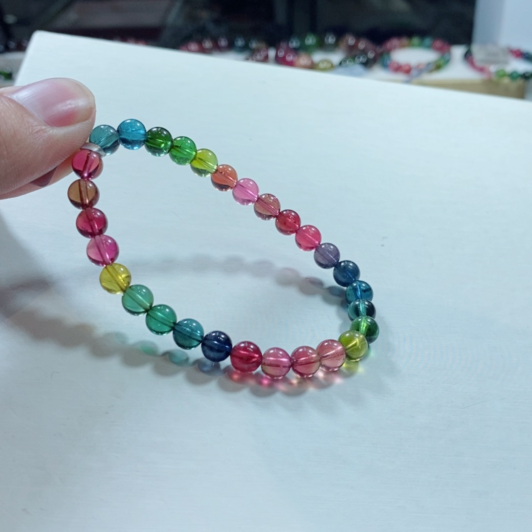 碧玺手链未镶嵌啾***?碧玺