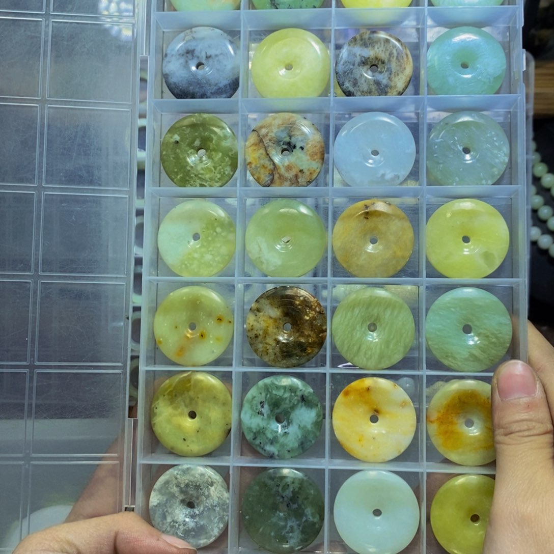 蛇纹石玉其他合金300