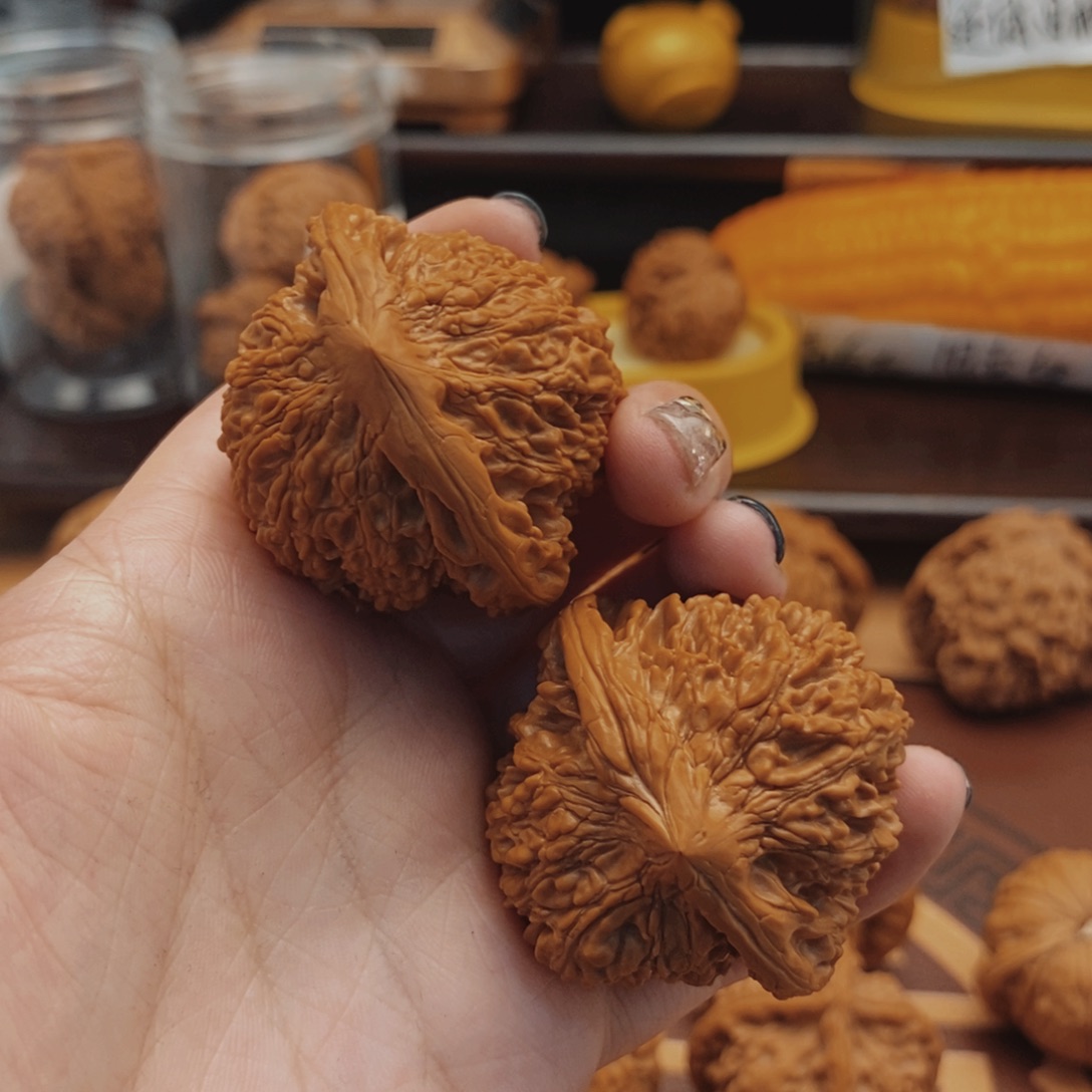 文玩核桃吊坠42满天星