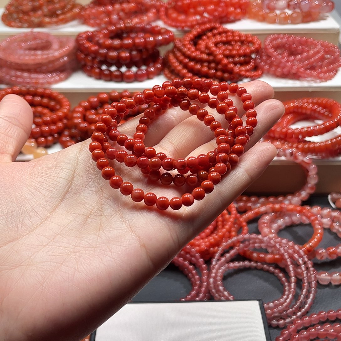 南红玛瑙未镶嵌手链