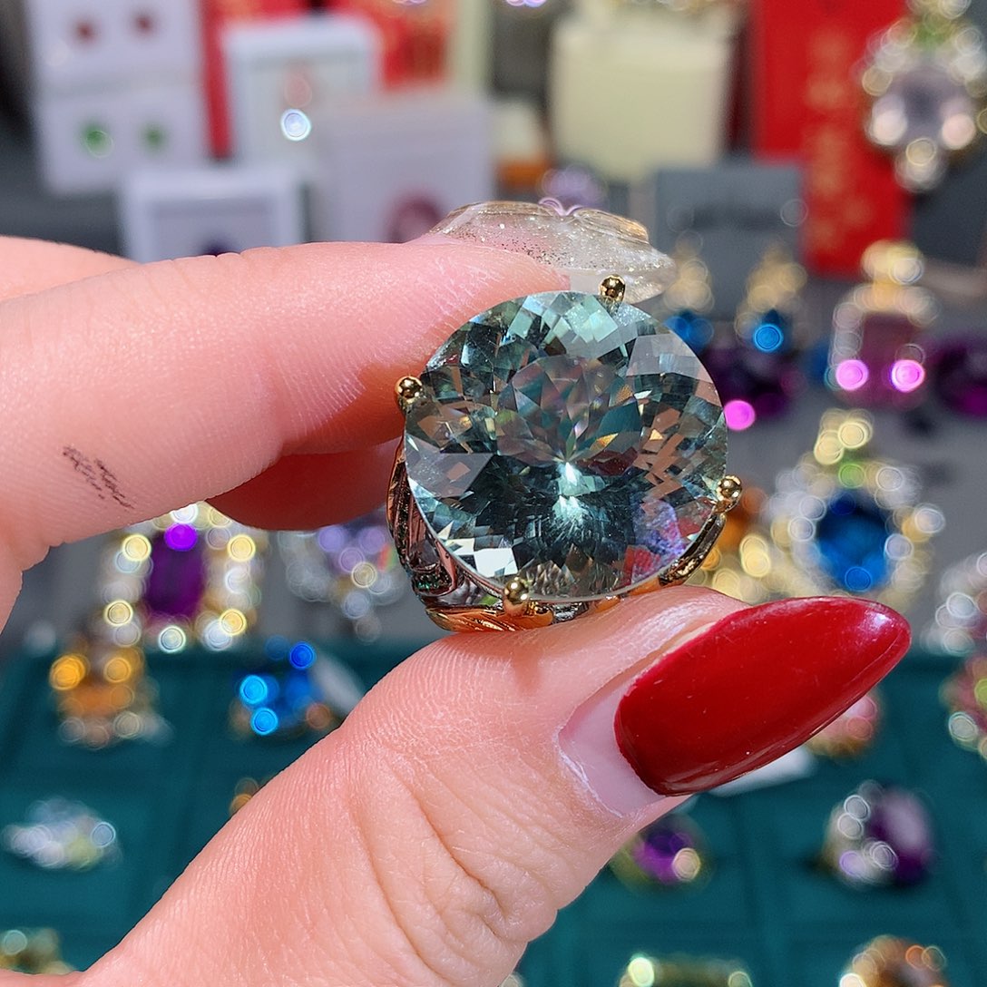 绿水晶戒指银S925镶嵌金****园戒指