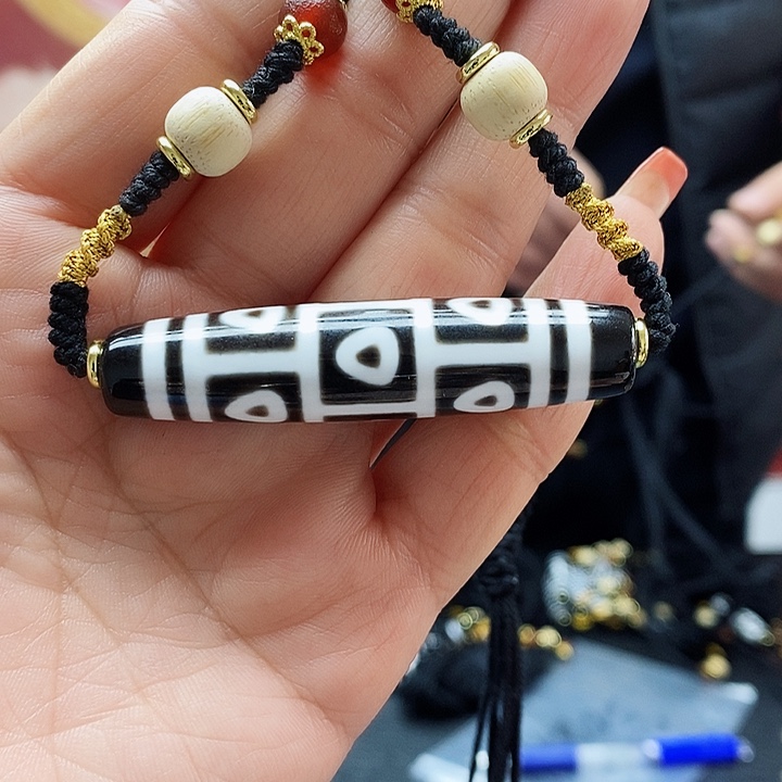 玛瑙/玉髓颈饰合金