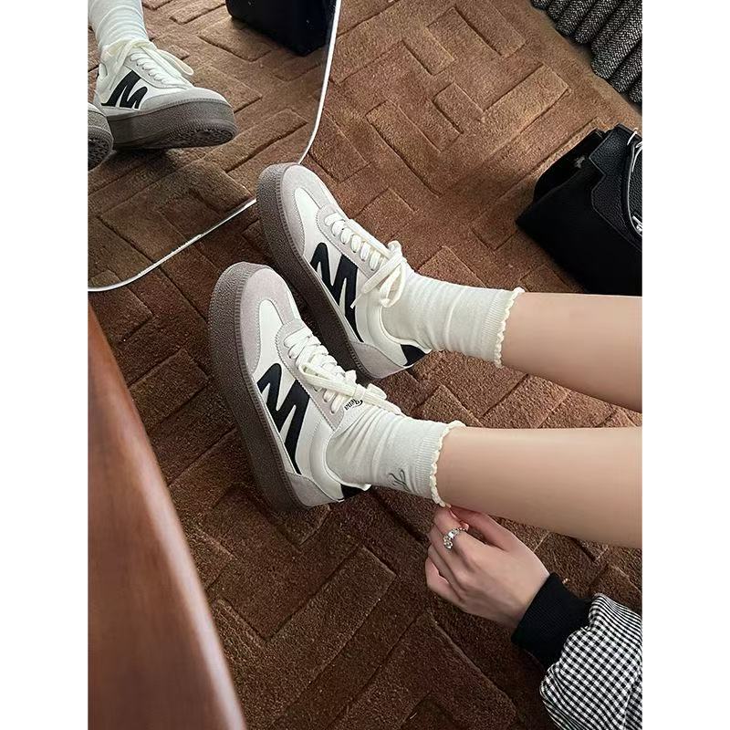 0031运动鞋潮流 复古风时尚休闲鞋 德训鞋女鞋透气平跟