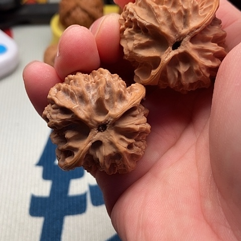 好****文玩核桃把件苹果园